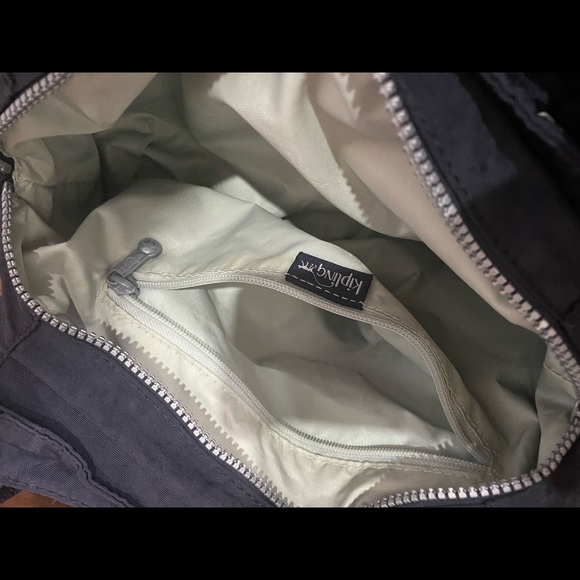 Kipling crossbody hand bag. Bluish purplish Color. Used - Picture 2 of 8